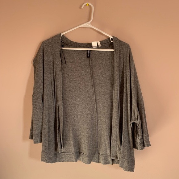 H&M grey cardigan, 3/4 sleeve - Picture 1 of 3